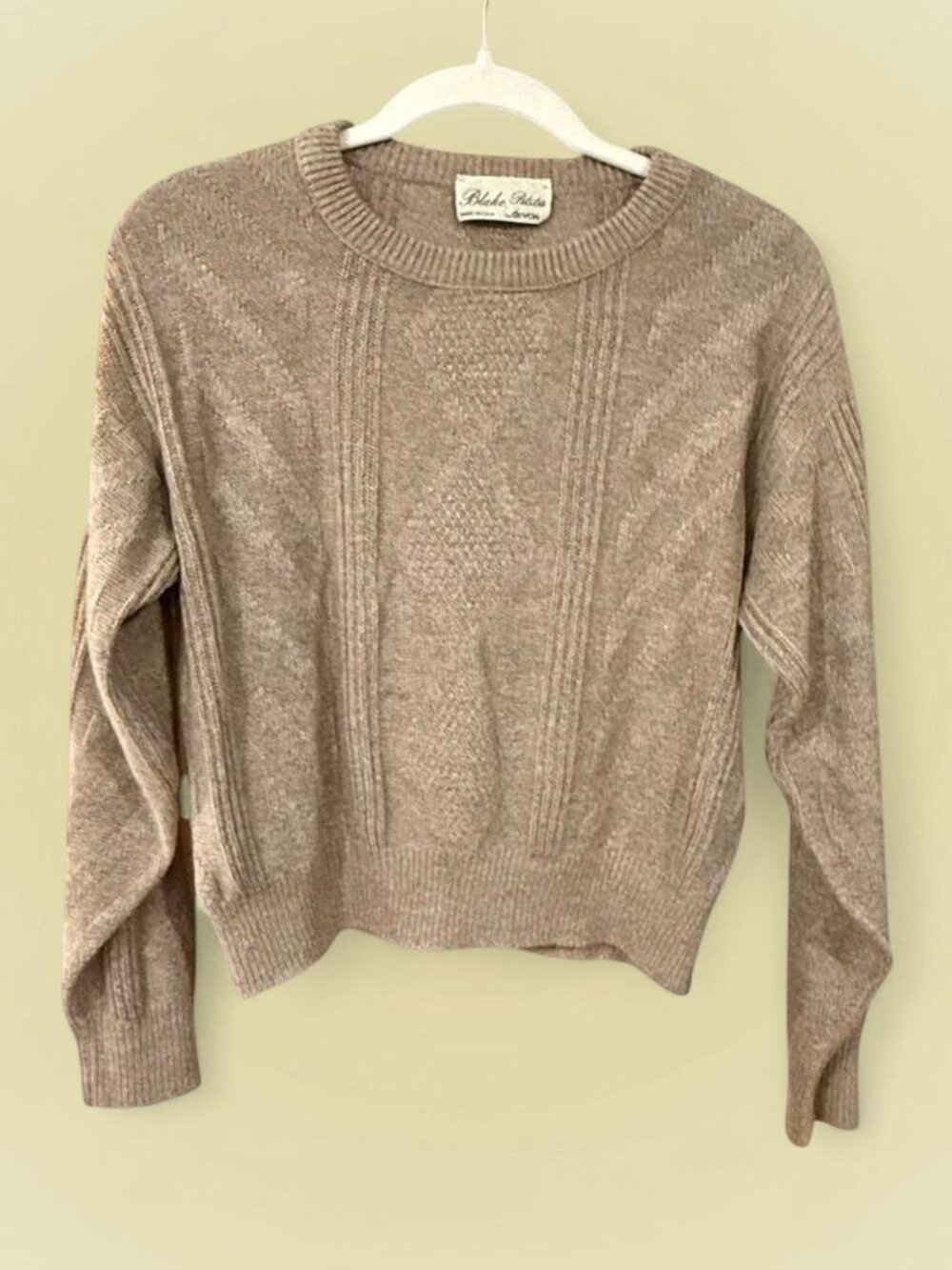 VTG taupe cable knit sweater